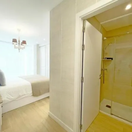 Calido Apartamento En El Centro آكورونيا