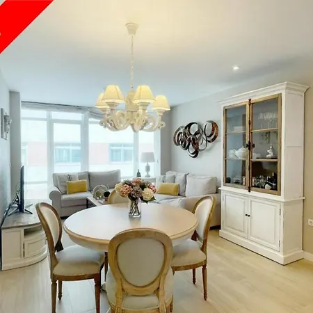 Calido Apartamento En El Centro آكورونيا
